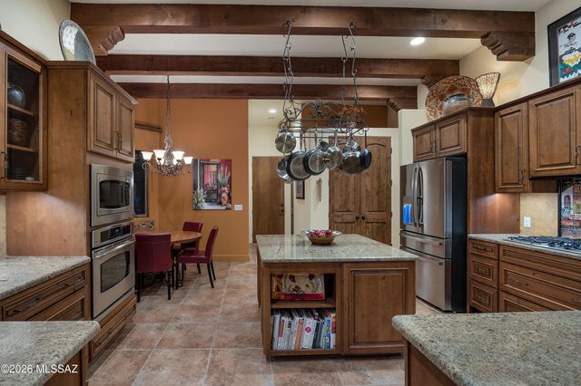 916 W Placita Quieta, Green Valley, AZ 85622