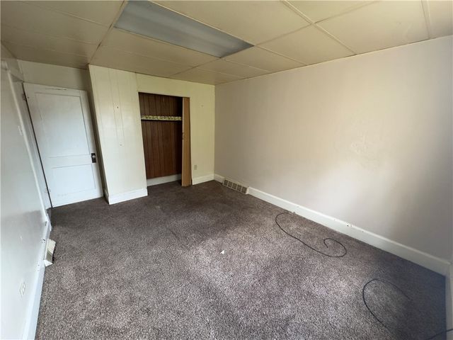 803 6th St, New Brighton, PA 15066
