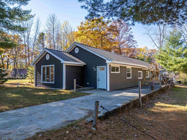 5827 Cedar Lake Road, Gladwin, MI 48624