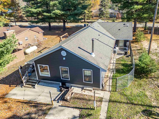 5827 Cedar Lake Road, Gladwin, MI 48624
