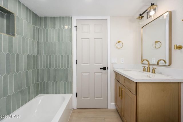 510 N ALMA SCHOOL Road 163, Mesa, AZ 85201
