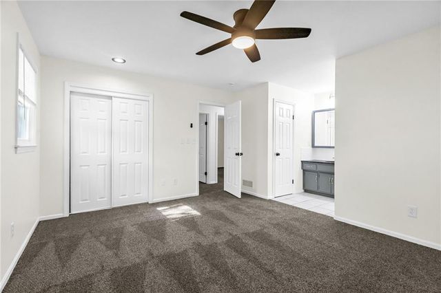 1405 NE 99th Street, Kansas City, MO 64155