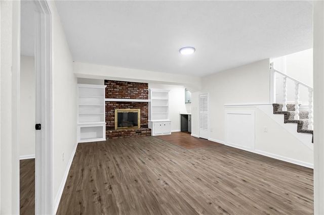 1405 NE 99th Street, Kansas City, MO 64155
