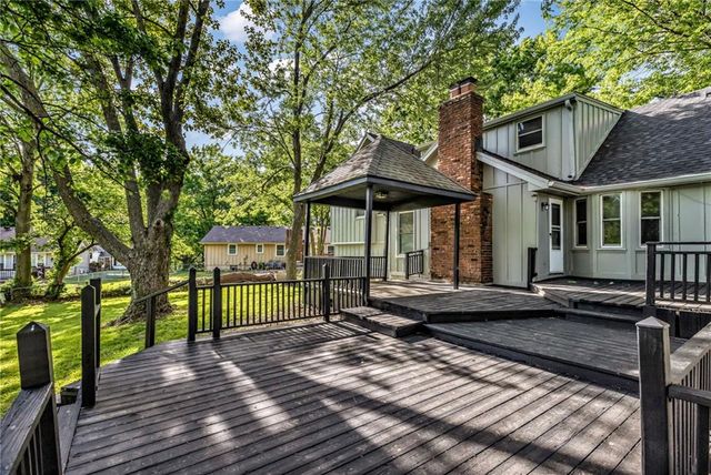 1405 NE 99th Street, Kansas City, MO 64155