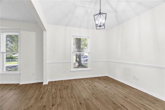1405 NE 99th Street, Kansas City, MO 64155