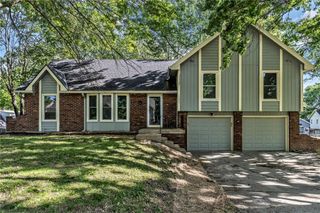 1405 NE 99th Street, Kansas City, MO 64155