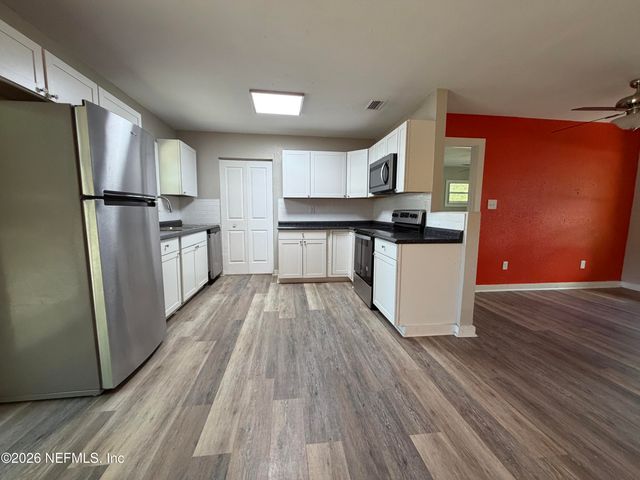 1414 ROSELLE Avenue, Palatka, FL 32177