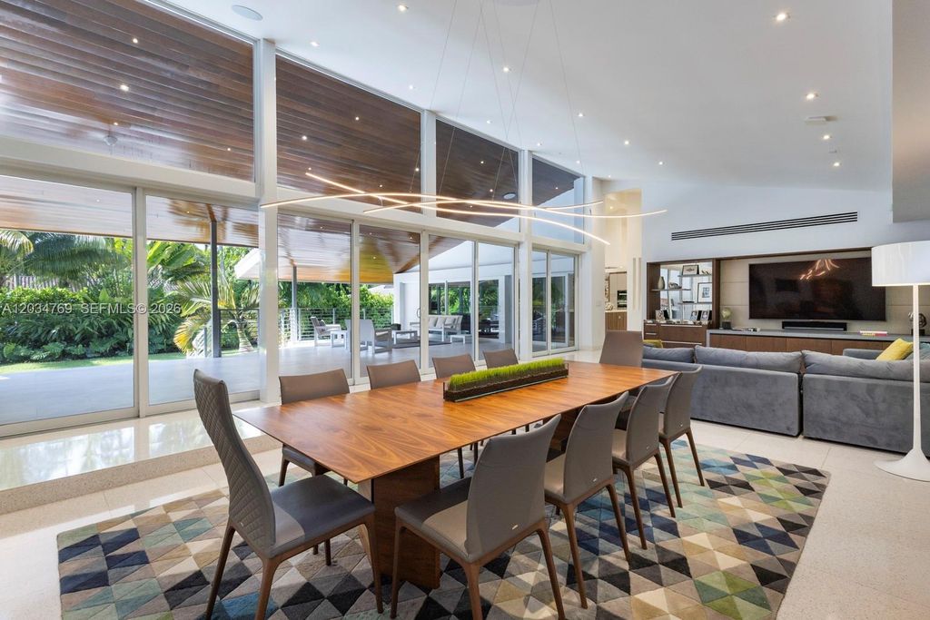 5780 Las Palmas Drive, Coral Gables, FL 33156