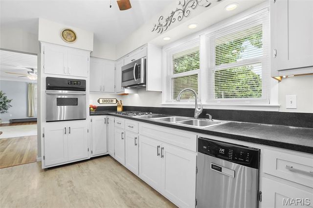 5303 N State Route 159, Edwardsville, IL 62025