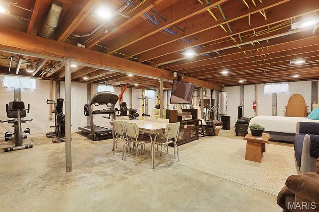 5303 N State Route 159, Edwardsville, IL 62025