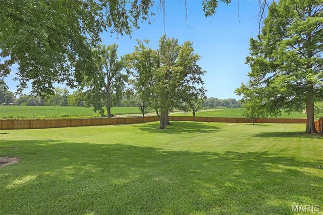 5303 N State Route 159, Edwardsville, IL 62025