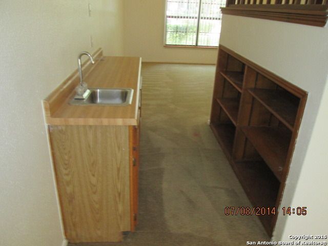 8005 COPPER TRAIL DR, San Antonio, TX 78244