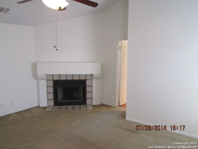 8005 COPPER TRAIL DR, San Antonio, TX 78244