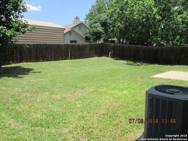 8005 COPPER TRAIL DR, San Antonio, TX 78244