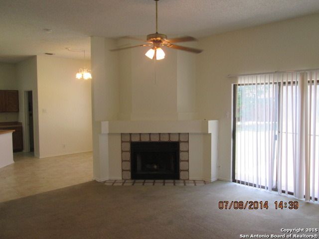 8005 COPPER TRAIL DR, San Antonio, TX 78244