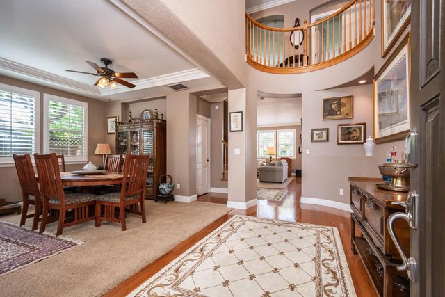 1136 Oak Valley Dr, Lincoln, CA 95648