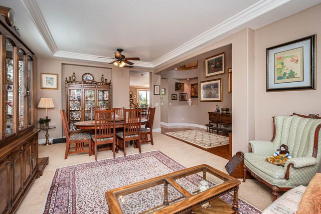 1136 Oak Valley Dr, Lincoln, CA 95648