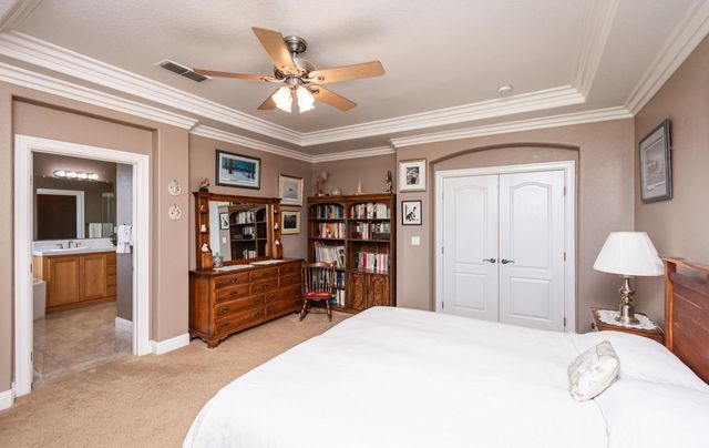 1136 Oak Valley Dr, Lincoln, CA 95648