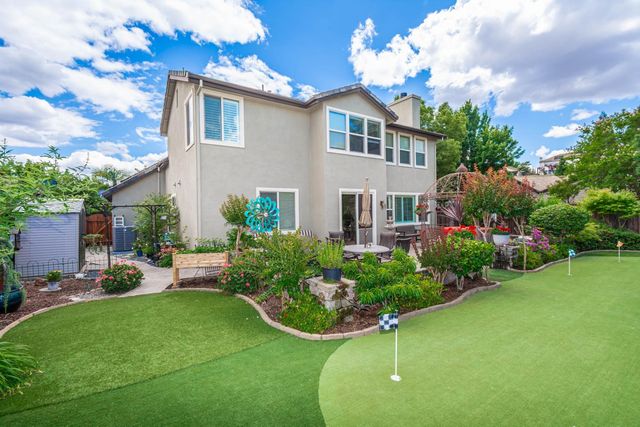 1136 Oak Valley Dr, Lincoln, CA 95648