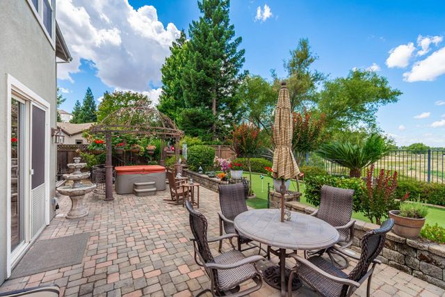 1136 Oak Valley Dr, Lincoln, CA 95648