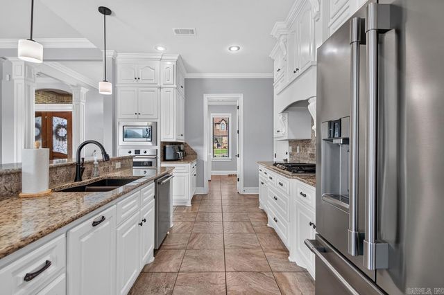 6570 Westminster, Benton, AR 72019