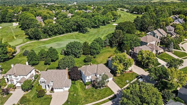 10240 S Northlake Avenue, Olathe, KS 66061