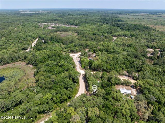 113 BLUEGILL Drive, Interlachen, FL 32148