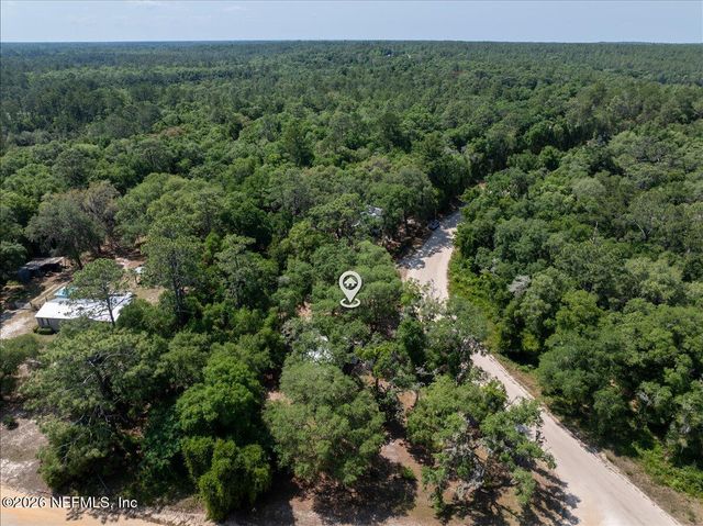 113 BLUEGILL Drive, Interlachen, FL 32148