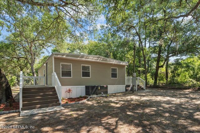 113 BLUEGILL Drive, Interlachen, FL 32148