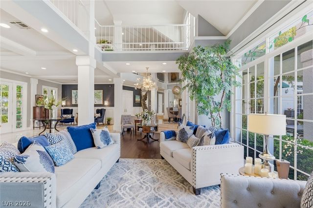 14 Innisbrook Avenue, Las Vegas, NV 89113