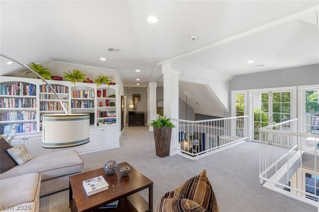 14 Innisbrook Avenue, Las Vegas, NV 89113