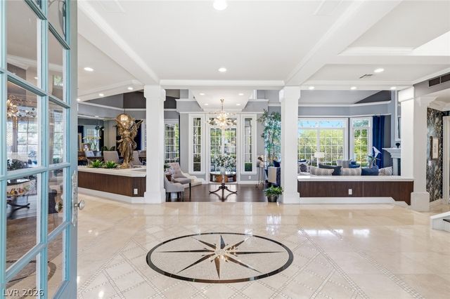 14 Innisbrook Avenue, Las Vegas, NV 89113