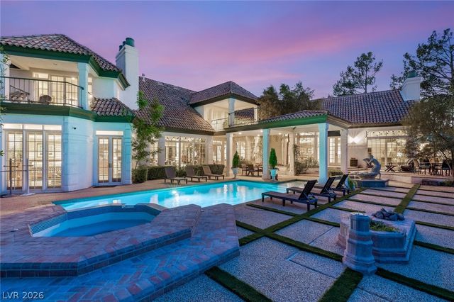 14 Innisbrook Avenue, Las Vegas, NV 89113