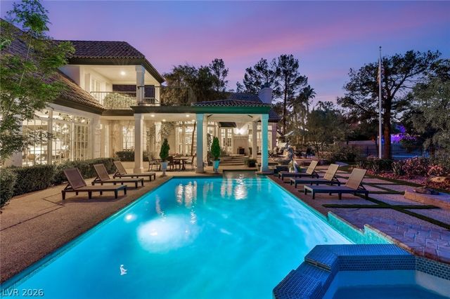 14 Innisbrook Avenue, Las Vegas, NV 89113