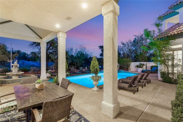 14 Innisbrook Avenue, Las Vegas, NV 89113