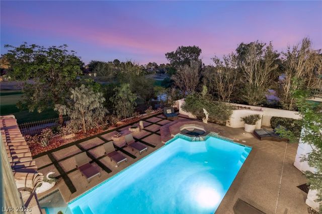 14 Innisbrook Avenue, Las Vegas, NV 89113