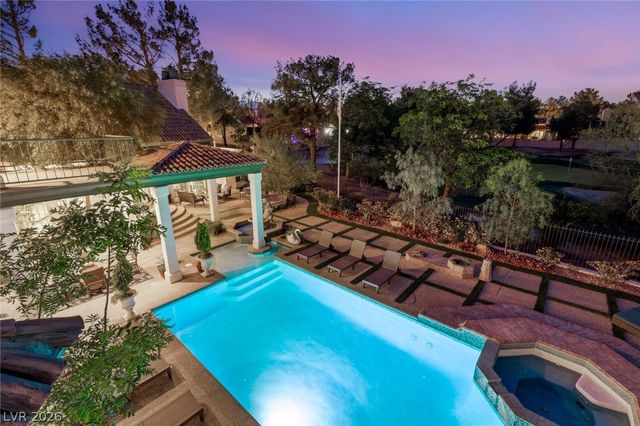 14 Innisbrook Avenue, Las Vegas, NV 89113