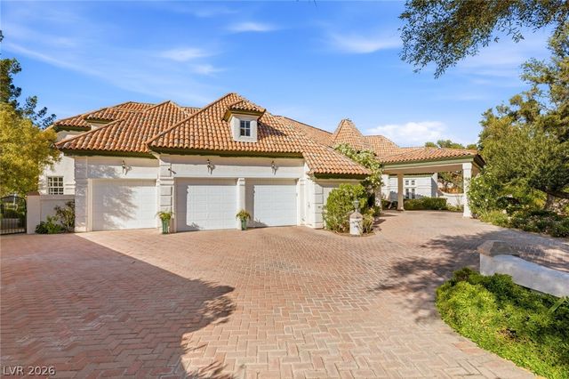 14 Innisbrook Avenue, Las Vegas, NV 89113