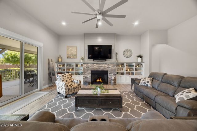 2505 S 199TH Avenue, Buckeye, AZ 85326