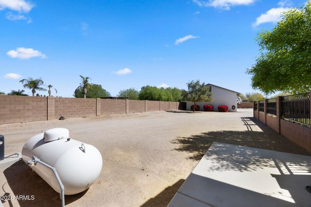 2505 S 199TH Avenue, Buckeye, AZ 85326