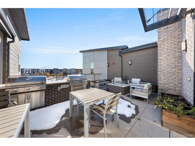 400 E Fremont Pl 204, Littleton, CO 80122