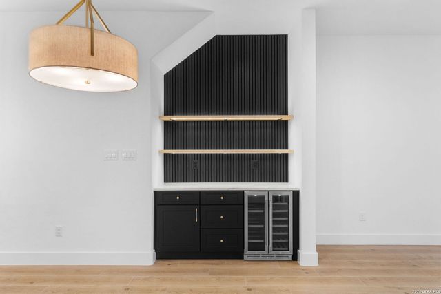 111 Dowdy, San Antonio, TX 78204