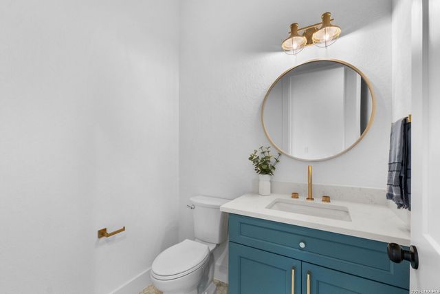 111 Dowdy, San Antonio, TX 78204