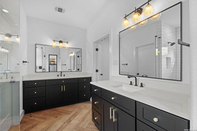 111 Dowdy, San Antonio, TX 78204