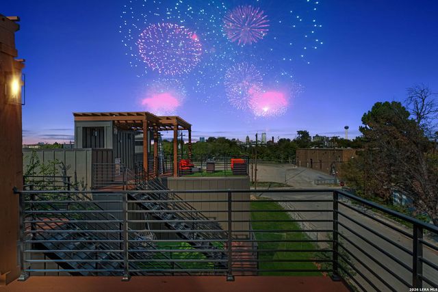 111 Dowdy, San Antonio, TX 78204