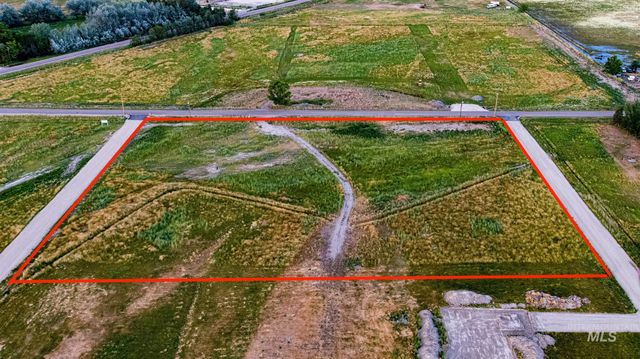 2195 Bishop Rd, Emmett, ID 83617