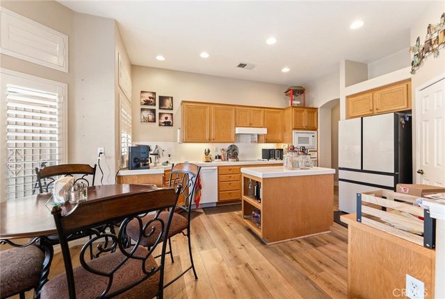 1763 Kiwi Circle, Hemet, CA 92545