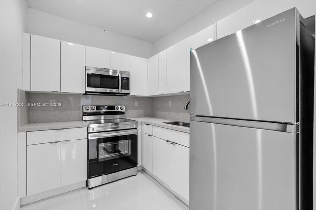 21845 Goulds Ave 202, Miami, FL 33170