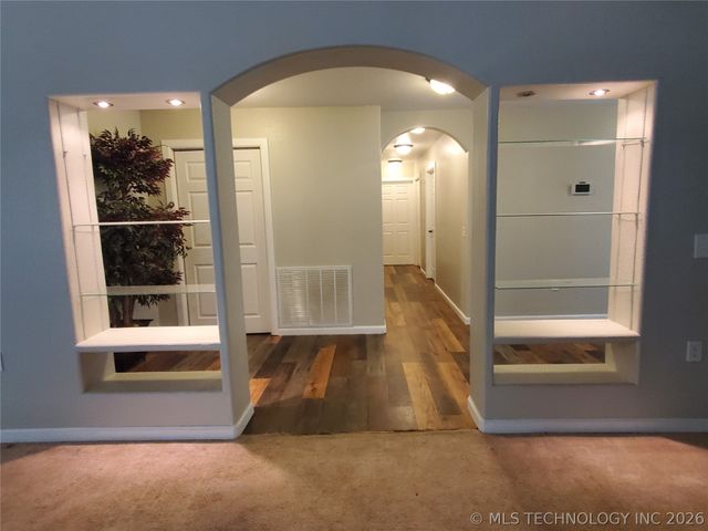300 W Jackson Avenue, Mcalester, OK 74501