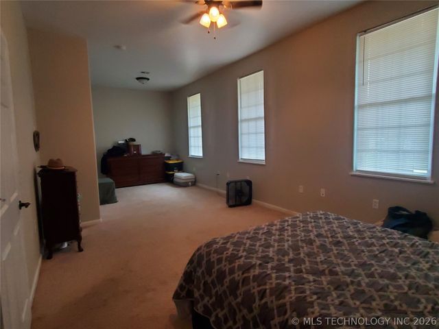 300 W Jackson Avenue, Mcalester, OK 74501